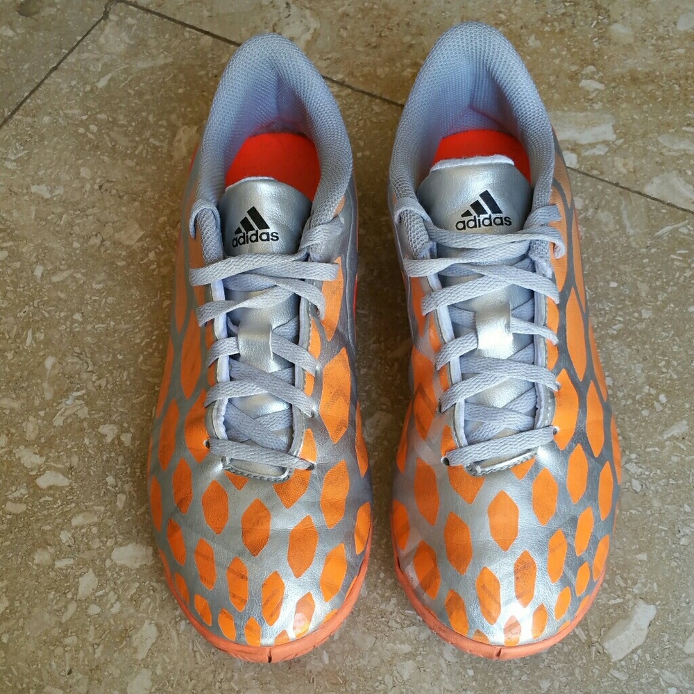 WoMen's AdidAs PreDit0 - Picture 3 of 7